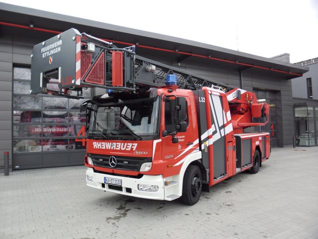 DLA(K) 23/12 1/33 DLA(K) 23/12 1/33